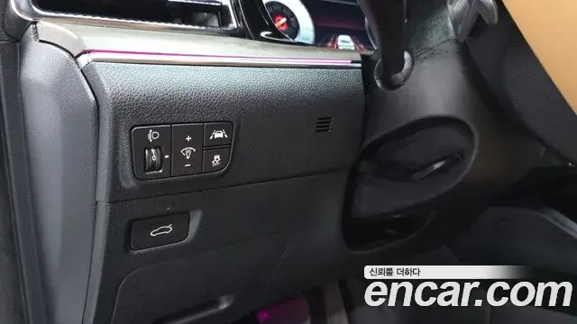 Kia K5 2023 — Şəkil 27/34