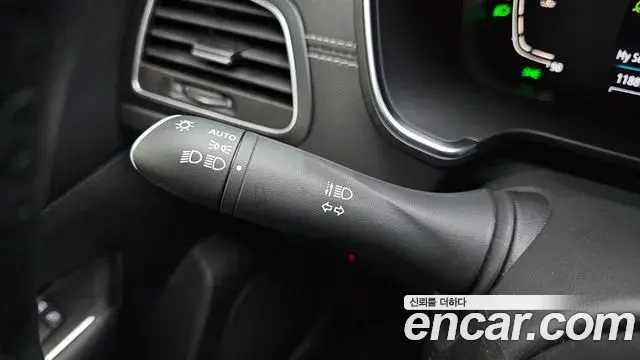 Renault Samsung SM6 2025 — Photo 13/33