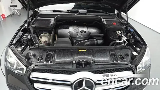 Mercedes-Benz GLE-Class 2022 — Şəkil 13/20