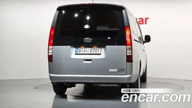 Hyundai Staria 2023 — Фото 4/20