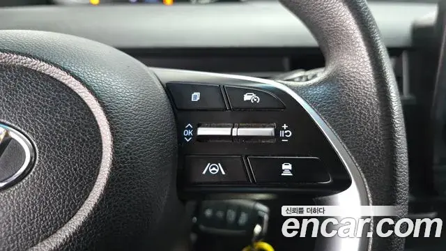 Hyundai Staria 2023 — Фото 17/20
