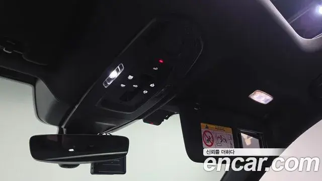 Porsche Panamera 2025 — ფოტო 7/40