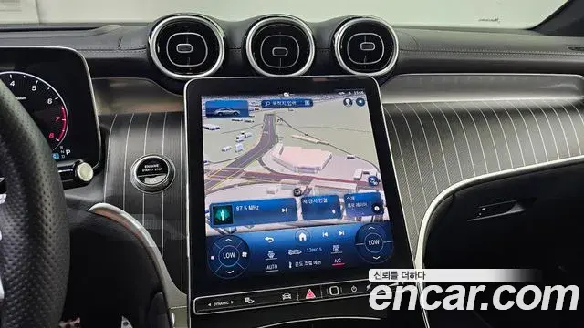 Mercedes-Benz GLC-Class 2023 — ფოტო 1/31