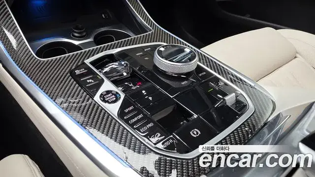 BMW X7 2025 — Фото 9/20