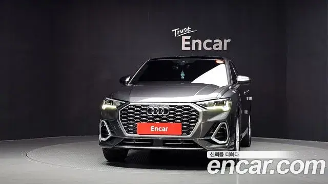 Audi Q3 2022 — Фото 3/20