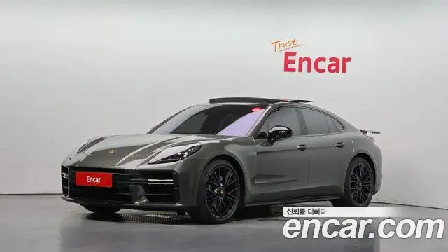 Porsche Panamera 2025 — Фото 1/20