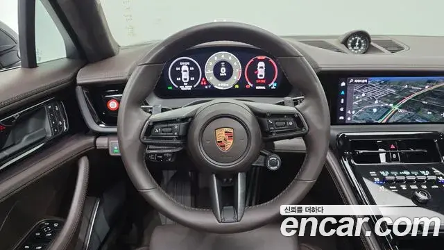 Porsche Panamera 2025 — Фото 13/20
