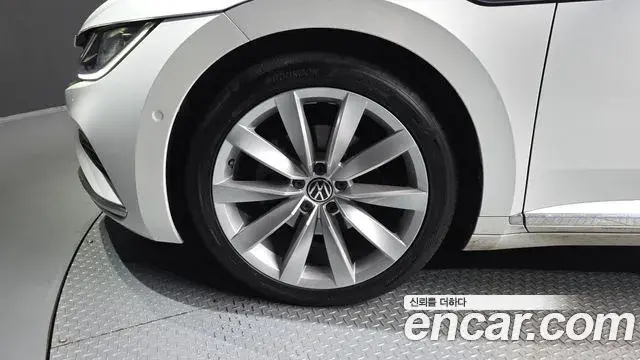Volkswagen Arteon 2022 — Şəkil 19/35