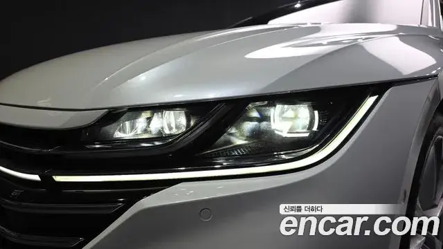 Volkswagen Arteon 2022 — Şəkil 27/35