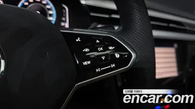 Volkswagen Arteon 2022 — Şəkil 33/35