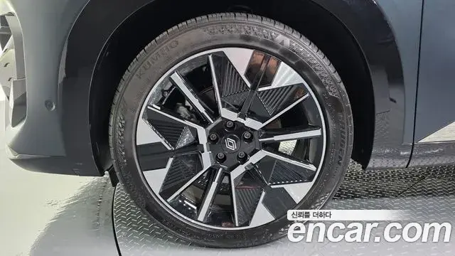 Renault Samsung Filante 2026 — ფოტო 4/35