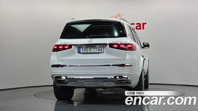 Mercedes-Benz GLS-Class 2021 — Photo 29/41