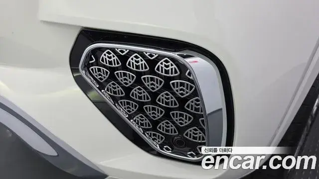 Mercedes-Benz GLS-Class 2021 — Photo 6/41