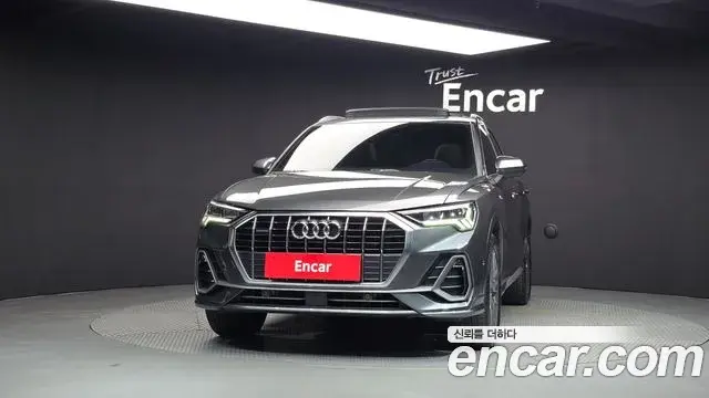Audi Q3 2022 — ფოტო 19/20
