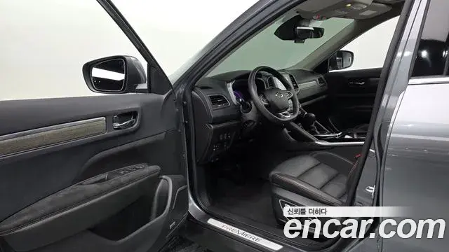 Renault Samsung QM6 2023 — ფოტო 16/34