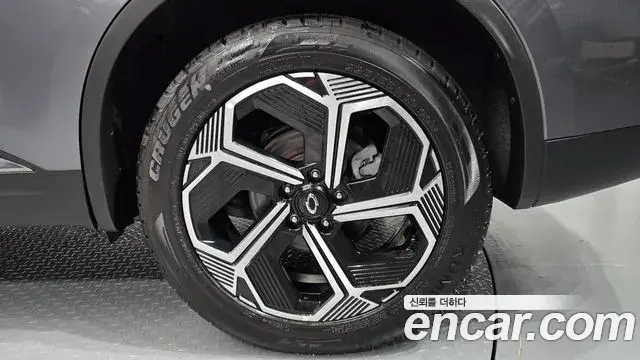 Renault Samsung QM6 2023 — ფოტო 23/34