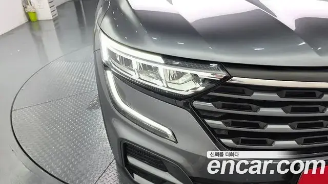 Renault Samsung QM6 2023 — ფოტო 12/34