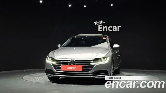 Volkswagen Arteon 2019 — ფოტო 10/20