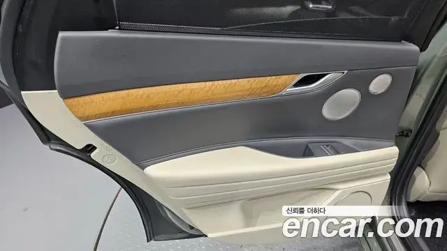 Genesis G80 2020 — Photo 35/36