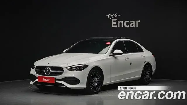 Mercedes-Benz C-Class 2022 — Фото 1/20