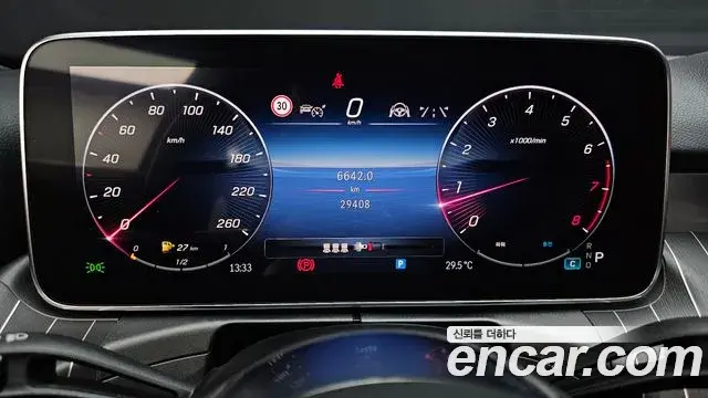 Mercedes-Benz C-Class 2022 — Фото 8/20