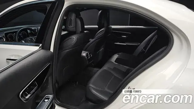 Mercedes-Benz C-Class 2022 — Фото 12/20