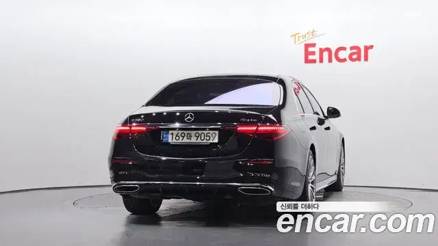 Mercedes-Benz S-Class 2021 — Фото 4/20