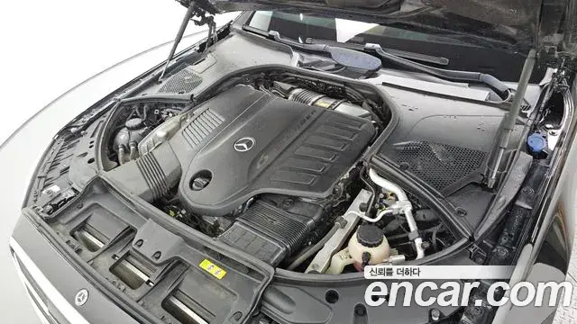 Mercedes-Benz S-Class 2021 — Фото 6/20