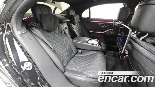 Mercedes-Benz S-Class 2021 — Фото 11/20