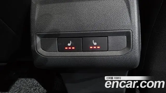 Volkswagen Jetta 2021 — Photo 32/37