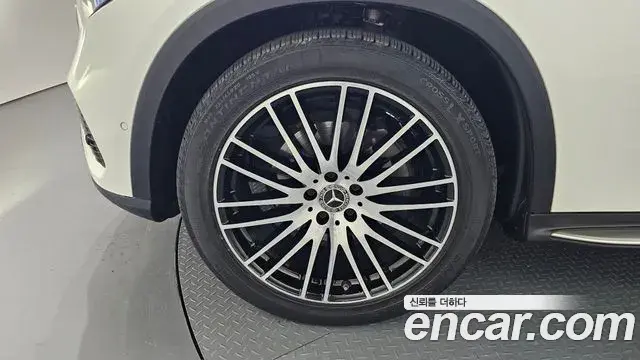 Mercedes-Benz GLC-Class 2023 — ფოტო 33/33