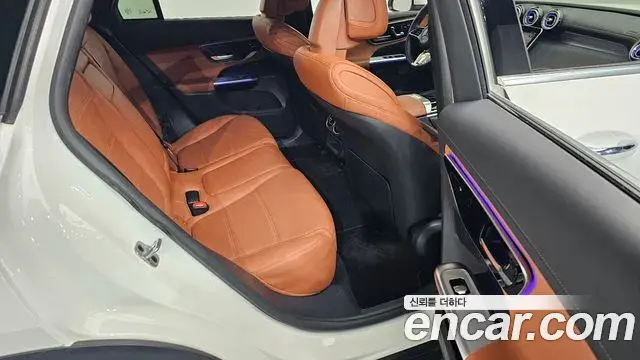 Mercedes-Benz GLC-Class 2023 — ფოტო 9/33