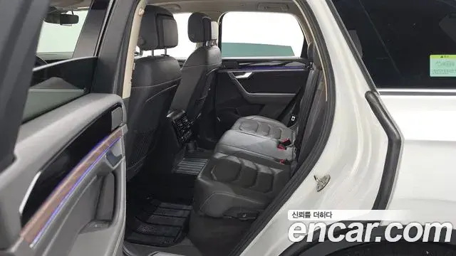 Volkswagen Touareg 2020 — Photo 13/20