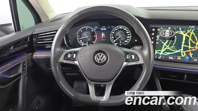 Volkswagen Touareg 2020 — Photo 7/20