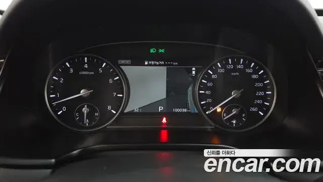 Kia The K9 2019 — Photo 8/20