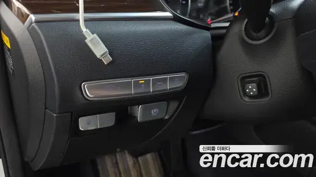 Kia The K9 2019 — Photo 14/20