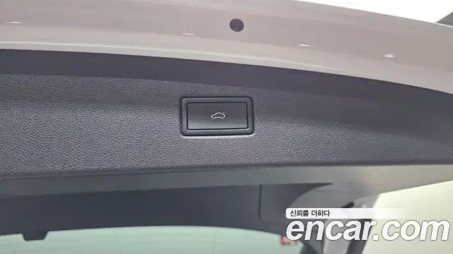 Volkswagen Tiguan 2022 — ფოტო 20/30