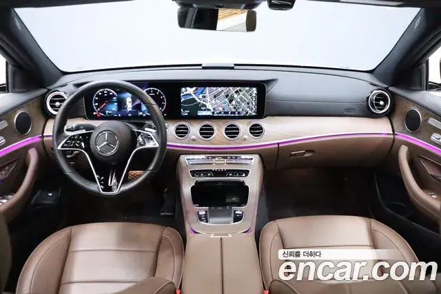 Mercedes-Benz E-Class 2023 — Şəkil 20/20