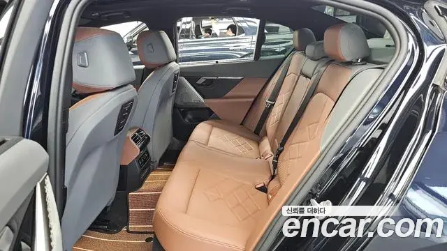 BMW 5 Series 2026 — Photo 33/33