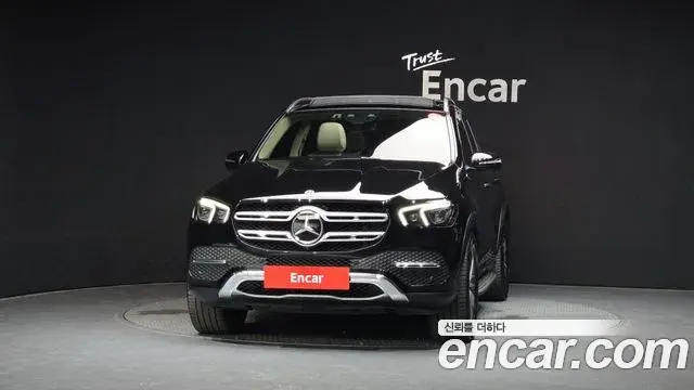 Mercedes-Benz GLE-Class 2023 — Фото 3/20