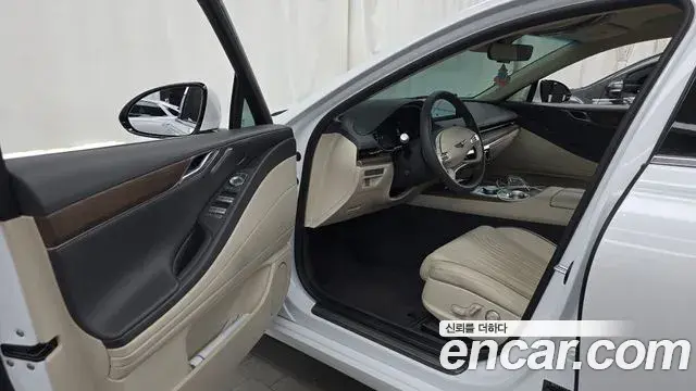 Genesis G80 2023 — Şəkil 27/30