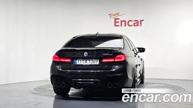 BMW M5 2018 — ფოტო 3/32