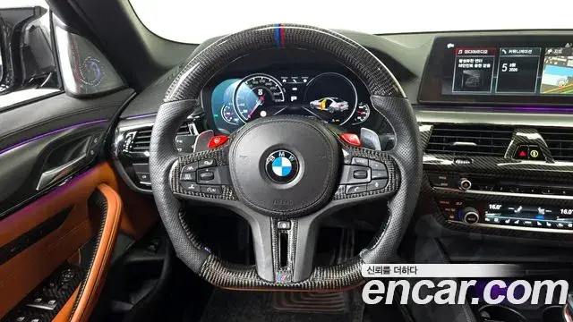 BMW M5 2018 — ფოტო 12/32