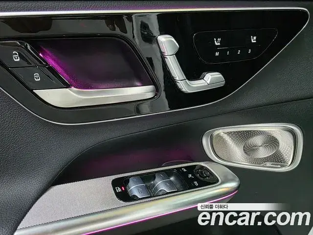 Mercedes-Benz GLC-Class 2025 — ფოტო 15/17