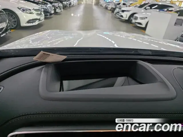 Mercedes-Benz GLC-Class 2025 — ფოტო 14/17