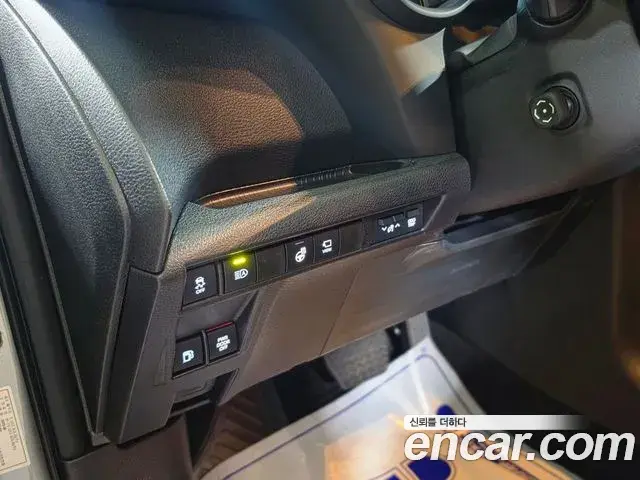 Toyota Sienna 2025 — Şəkil 6/19