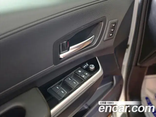 Toyota Sienna 2025 — Şəkil 1/19
