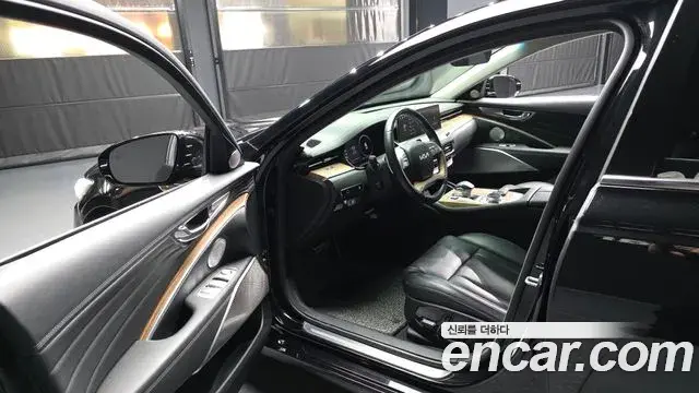 Kia The K9 2023 — Photo 10/20