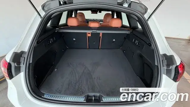 Mercedes-Benz GLC-Class 2025 — Şəkil 19/20