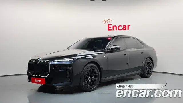 BMW i7 2024 — Şəkil 4/20